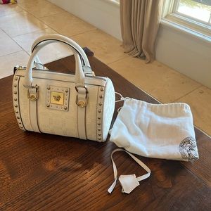 Gianni Versace white leather handbag with gold clasp